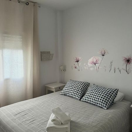 Apartmán Son De Mar 1 Bolonia Exteriér fotografie